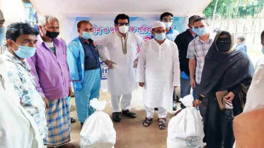 সীতাকুণ্ডে ৯০০ পরিবারকে খাদ্যসামগ্রী উপহার দিল ইপসা
