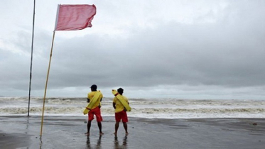 সমুদ্র বন্দরসমূহে ৩ নম্বর সতর্ক সংকেত