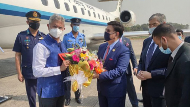 ঢাকায় পৌঁছেছেন ভারতের পররাষ্ট্রমন্ত্রী