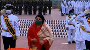 জাতীয় স্মৃতিসৌধে বীর শহীদদের প্রতি স্পিকারের শ্রদ্ধা