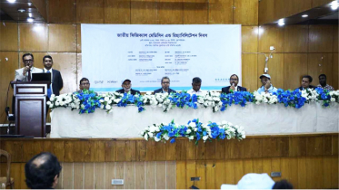 ডিসএবিলিটি মানেই ডিজেবল নয়, অক্ষমতা জয় করে স্বাভাবিক জীবনে ফেরা