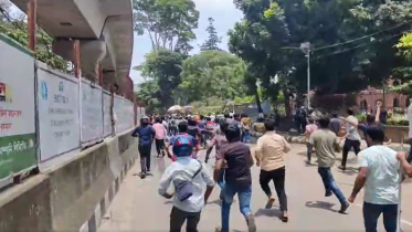 ঢাবিতে আবারও ছাত্রলীগ-ছাত্রদল সংঘর্ষ