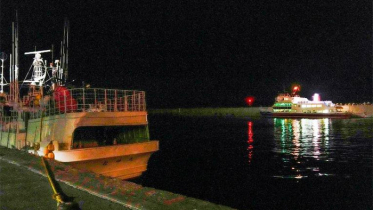 ২৬ পর্যটক নিয়ে নৌকাডুবি, ৯ জন উদ্ধার