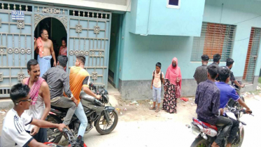 প্রবাসীর উপর কিশোরগ্যাংয়ের হামলা, প্রাণনাশের হুমকি