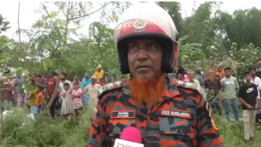 টাঙ্গাইলে ট্রাক উল্টে হতাহতদের পরিচয় শনাক্ত টাঙ্গাইলে ট্রাক উল্টে হতাহতদের পরিচয় শনাক্ত