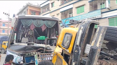 টাঙ্গাইলে বাস-ট্রাকের মুখোমুখি সংঘর্ষ, চালক-হেলপার নিহত