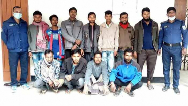 ঠাকুরগাঁওয়ে পুলিশের সাঁড়াশি অভিযানে ১১ জন গ্রেফতার 