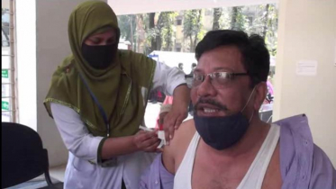 গাজীপুরে ৭ কেন্দ্রে টিকাদান কর্মসূচি চলছে