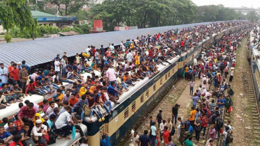 ট্রেনের ছাদে যাত্রী নেওয়া নিষিদ্ধ : হাইকোর্ট