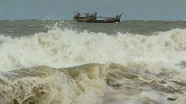 বঙ্গোপসাগরে লঘুচাপ, চার সমুদ্রবন্দরে ৩ নম্বর সংকেত
