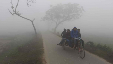জেঁকে বসেছে শীত, বিপর্যস্ত জনজীবন