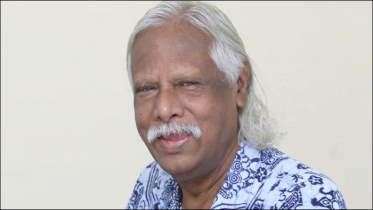 টিকা গ্রহণ করে যা বললেন ডা. জাফরুল্লাহ