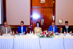 পোশাক শিল্পের সম্প্রসারণে দূতদের সহযোগিতা চাই বিজিএমইএ